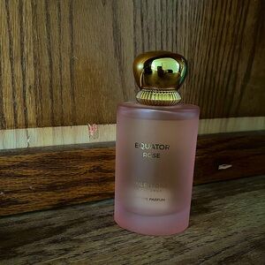 Equator Rose by Milestone Eau de Parfum
